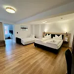 Hopfenhotel Am Adenauerufer