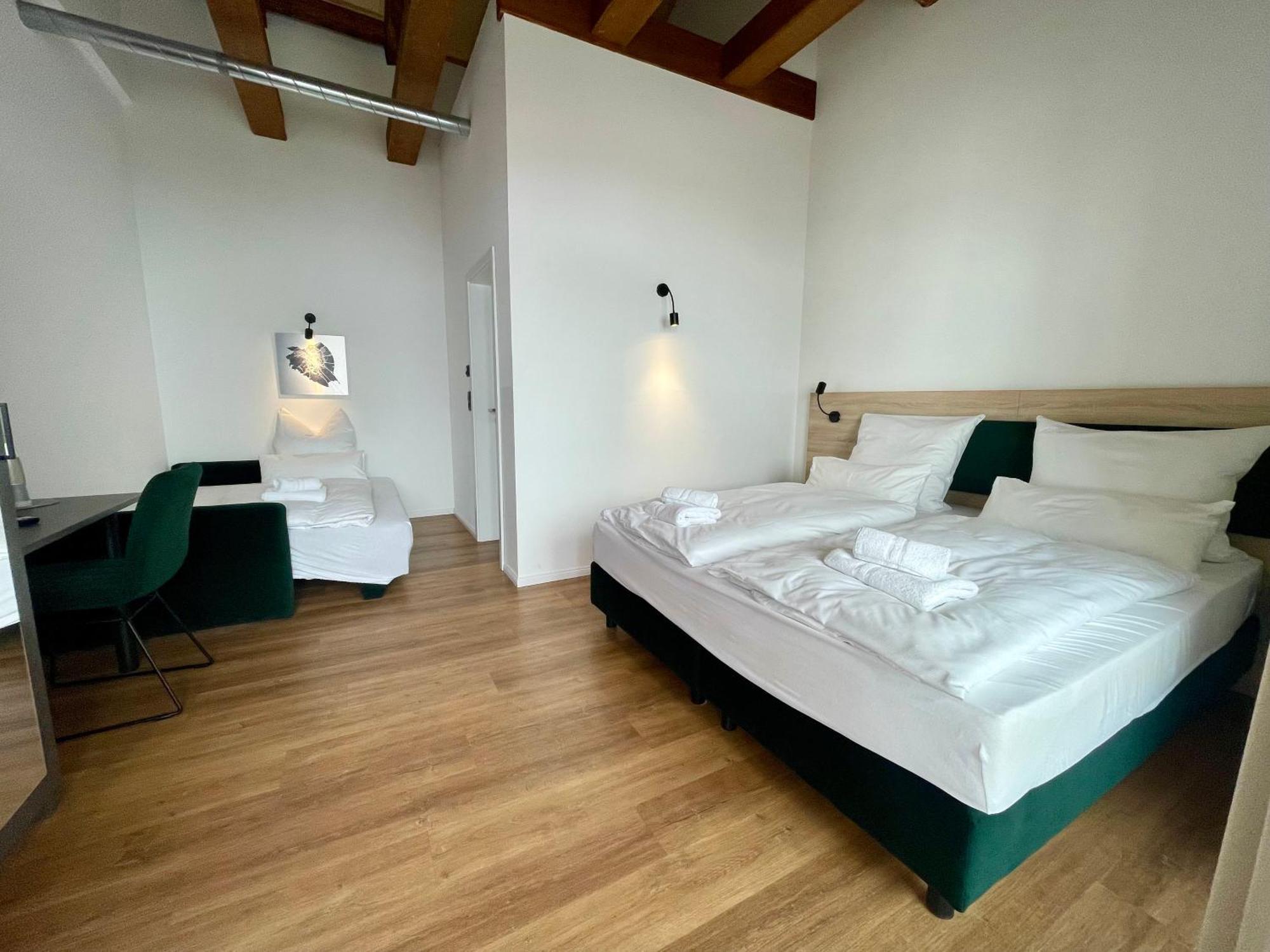 Hopfenhotel Am Adenauerufer Hotel