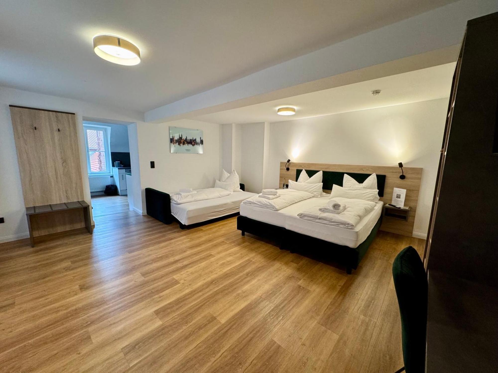 Hotel Hopfenhotel Am Adenauerufer 3*